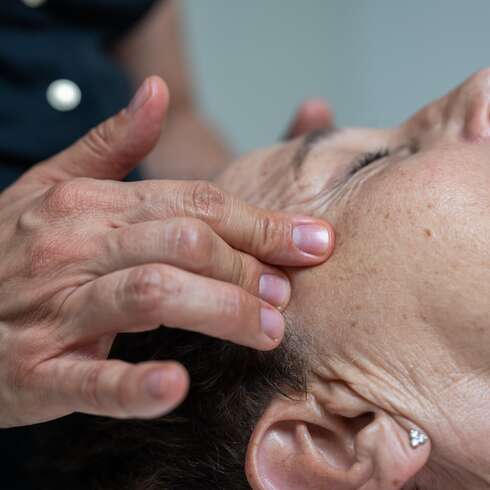 Soin bien-être Massage détente du visage