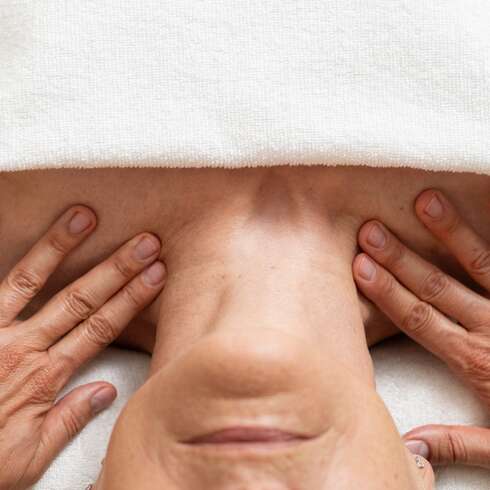 Soin bien-être Soin du visage manuel